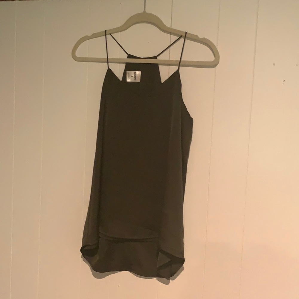 grey tank